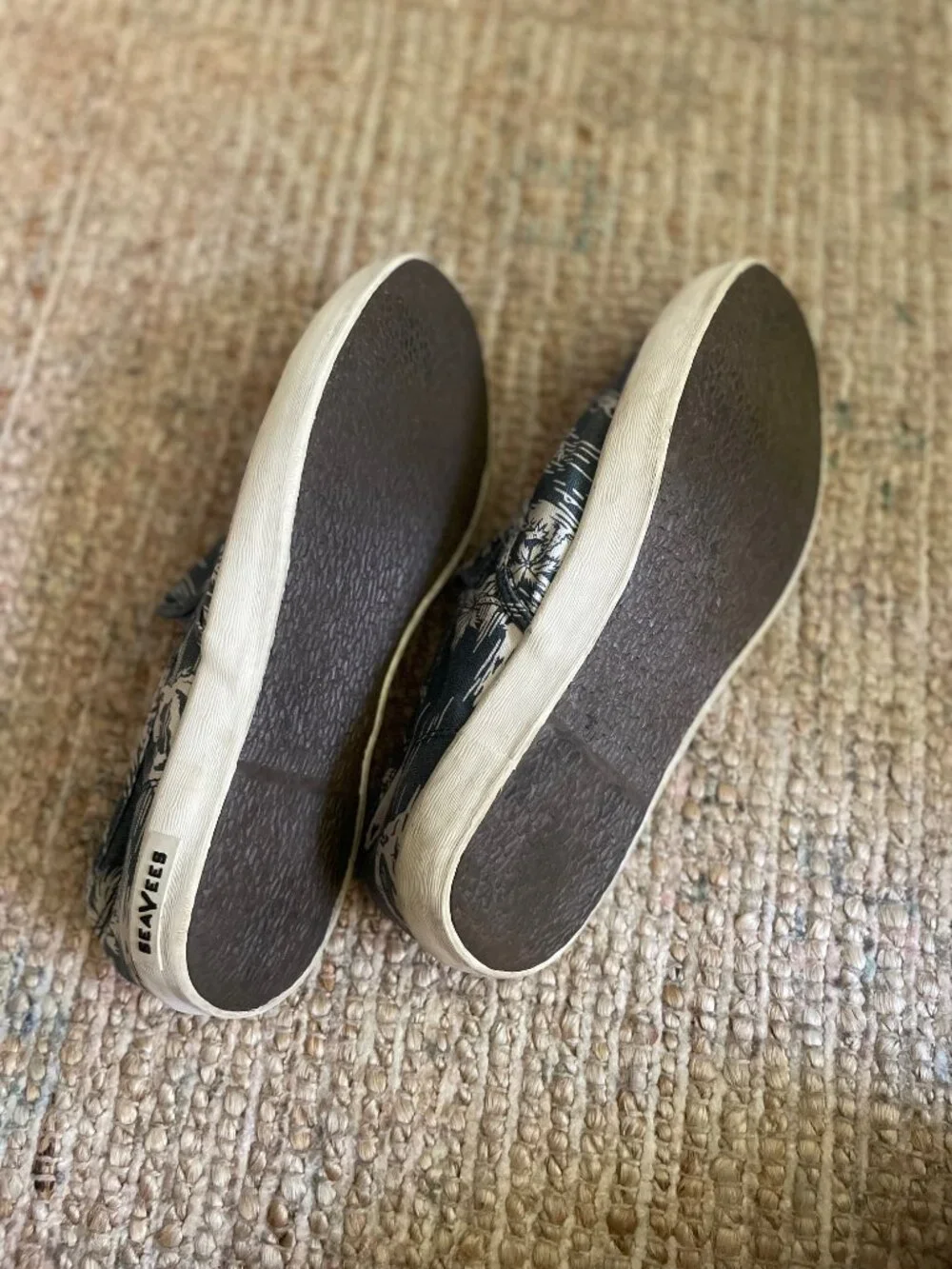 SeaVees Men's Baja Slip-on Beachcomber Navy Ocean Palm 9.5M